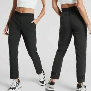 Athleta Trekkie Belted Pant in Black, Size 4